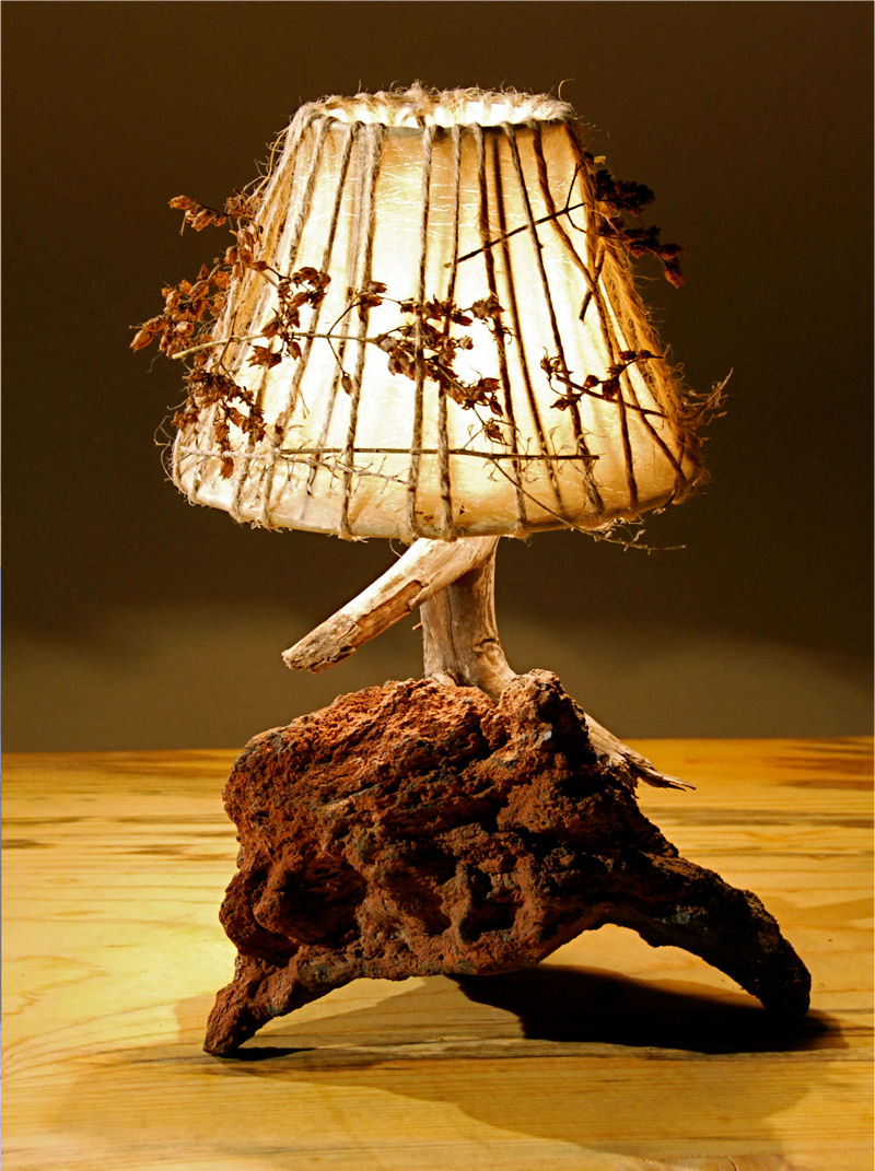 Handmade lampshade and handmade lamp: a rustic light that will compleemnt your decor